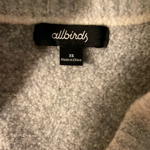 ** ALLBIRDS 100% Merino Wool Sweater. SHRUNK ! - Picture 2 of 7